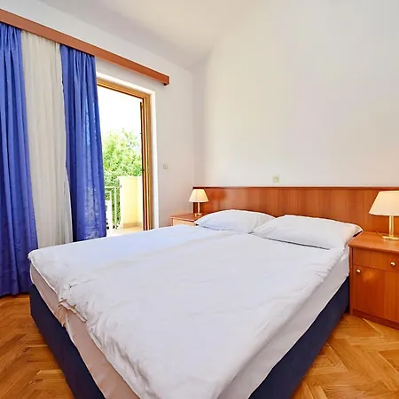 Meridiana-2 By Interhome