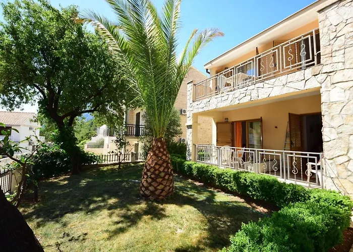 Meridiana-2 By Interhome