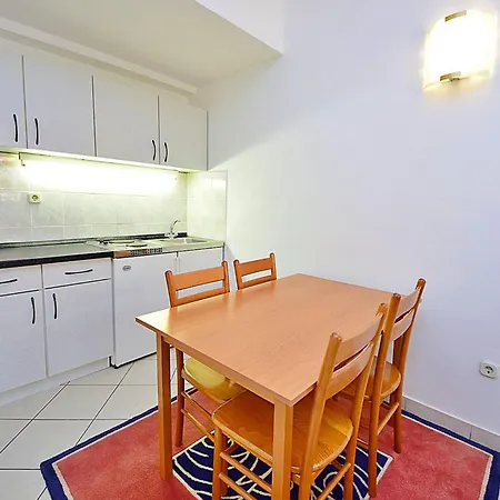 Meridiana-2 By Interhome Apartamento Orebić