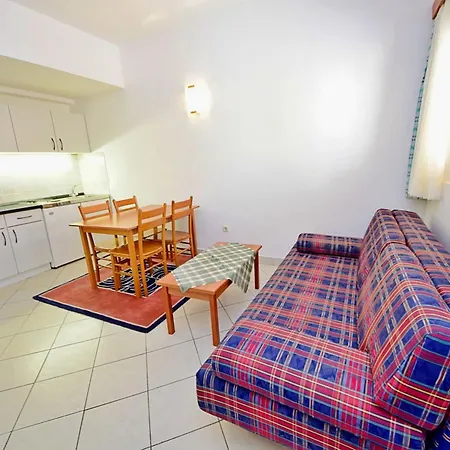 Meridiana-2 By Interhome Apartamento *